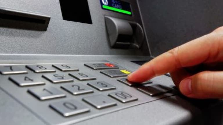 Gardaí and AIB warn of increased ‘smishing’ attacks in January