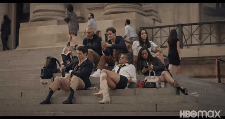 Upper East Siders, assemble: the Gossip Girl reboot is airing on Irish TV tonight