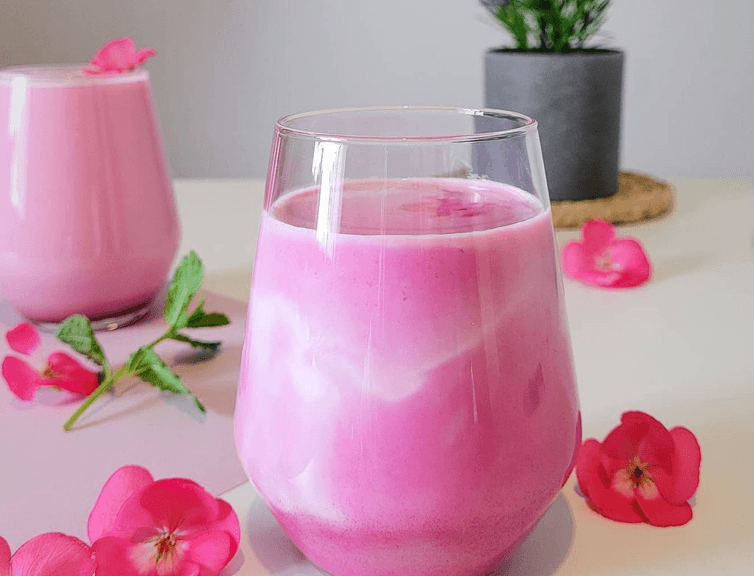 This baby pink cotton candy latte will be your next obsession