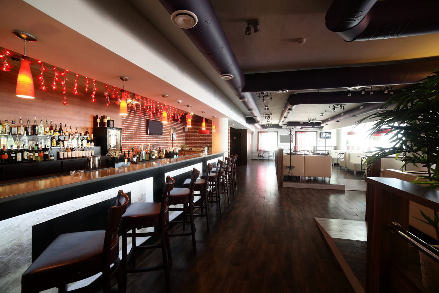 Hotel bars will now also have to close at midnight, following Government accouncement
