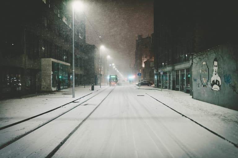 Freezing fog, icy stretches and snow: Met Eireann issue weather warning for the entire country